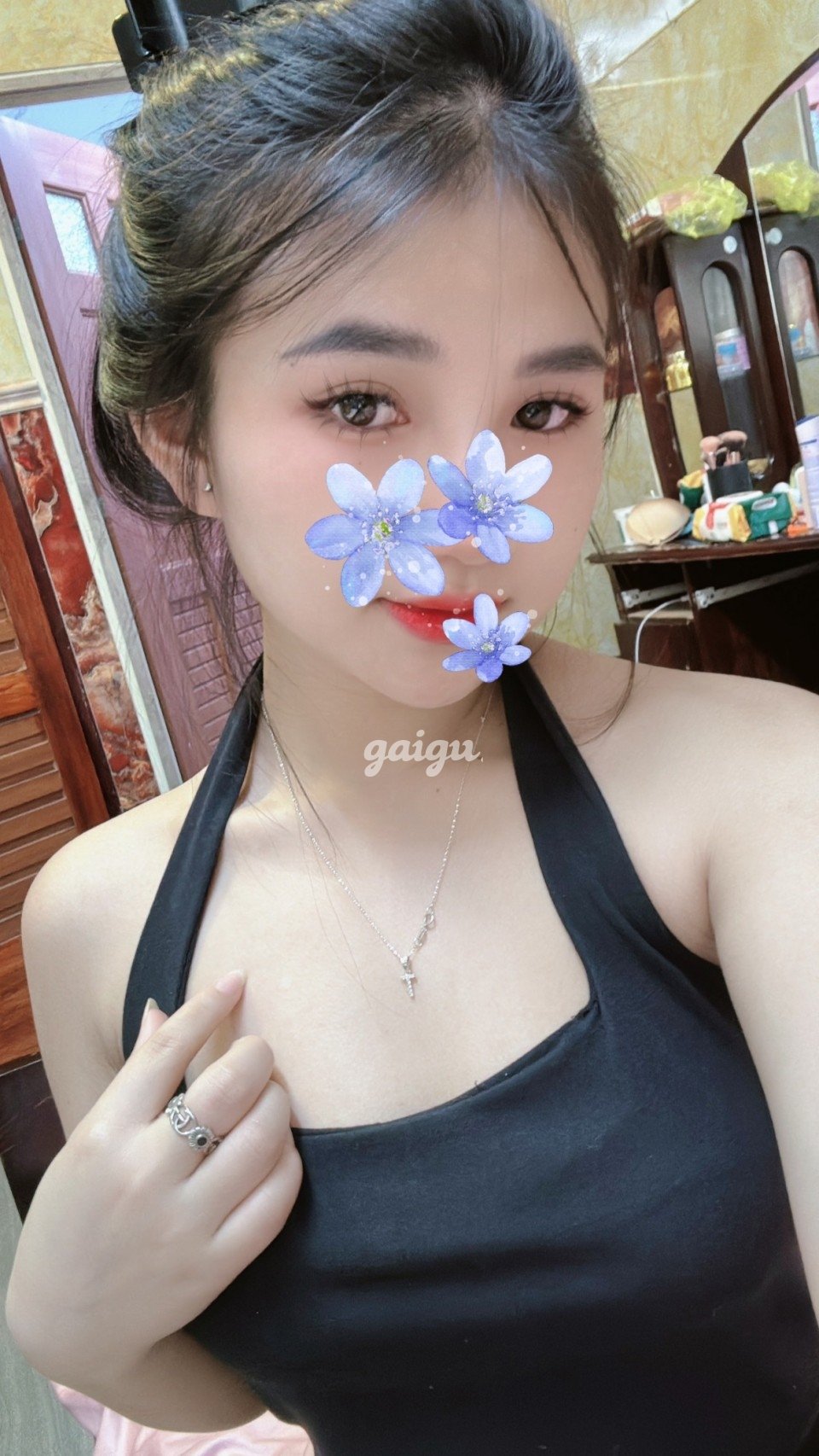 5d84d0eb532174380e87b9473b407fdb72005497 - Hot Teen TRÂM ANH 2k5 Vú To,Body Bốc Lửa