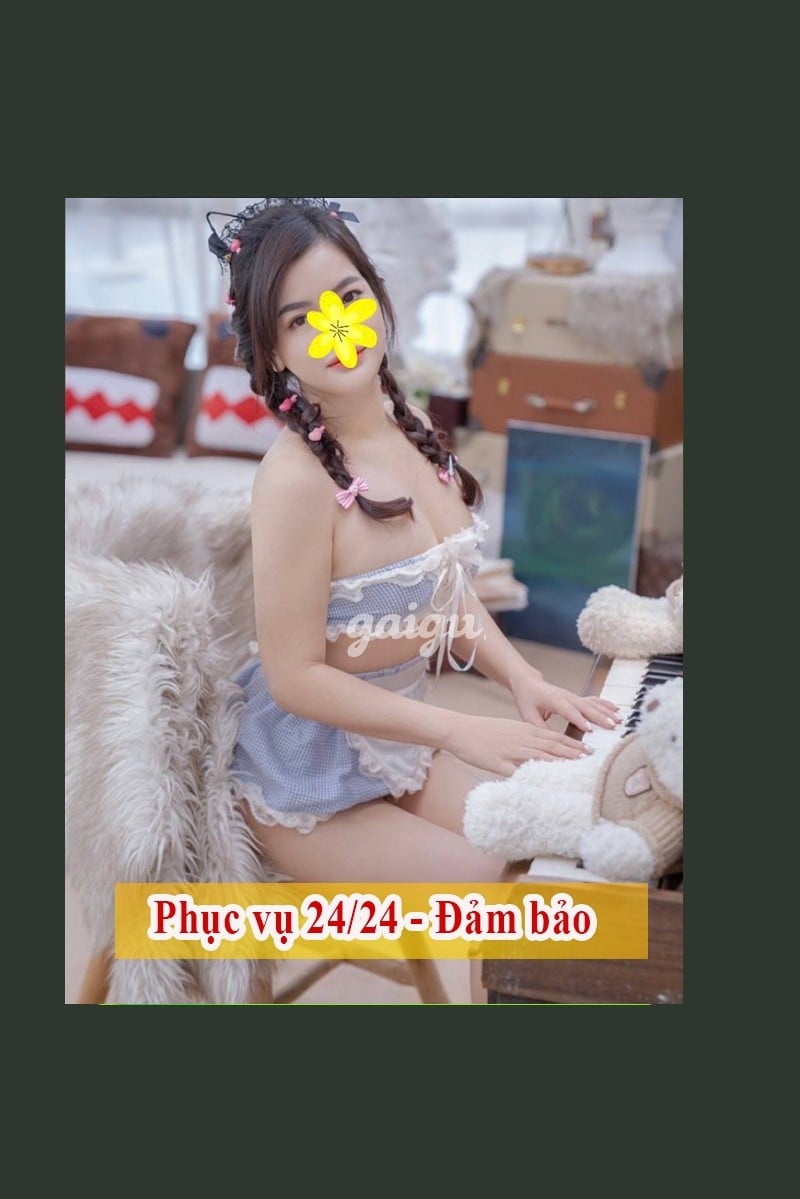 d8a00a34e67c4ccebcc05cf08c13535f0b9f80fe - ❤️ San San ❤️ Em gái mẫu ảnh - Xinh dâm siêu phẩm